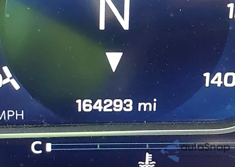 2022 Chevrolet Suburban C1500 Rst z USA, uszkodzony, nr VIN 1GNSCEKD8NR223622